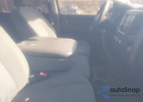 2014 Ram 2500 Tradesman z USA, uszkodzony, nr VIN 3C6UR5CL8EG196144